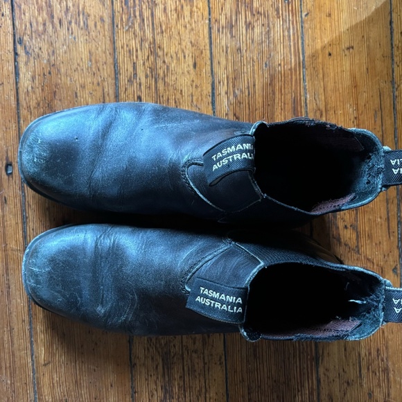 Blundstone's Black Chelsea Boots - Picture 3 of 6